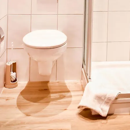 Zur Scholle Бюзум